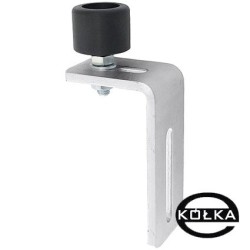 Rolka poliuretanowa d- 33mm z kątownikiem